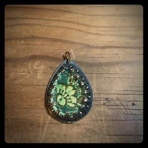Presh Vintage Sari Pendant